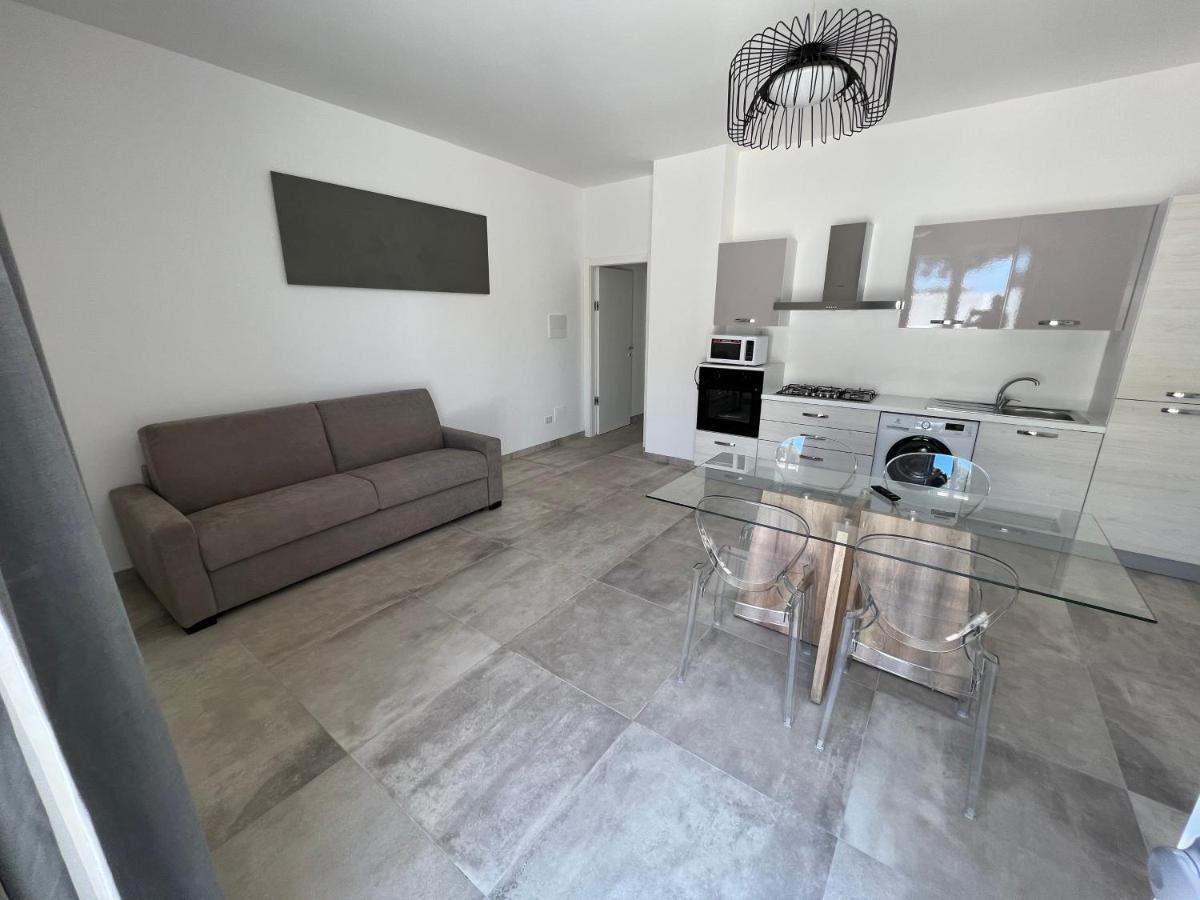 Damavi Suite 3 Torre dell'Orso Kültér fotó