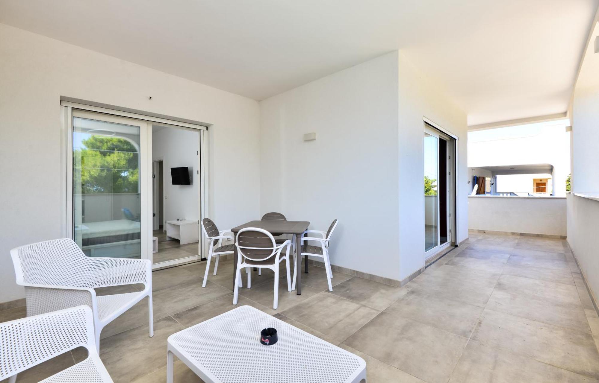 Damavi Suite 3 Torre dell'Orso Kültér fotó